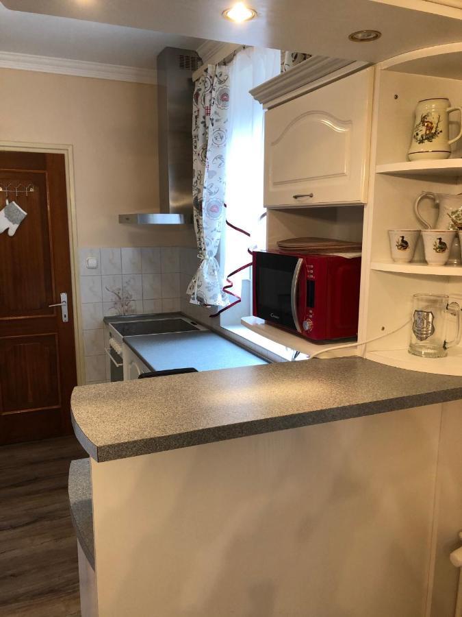 Bakonyi Mamutfenyo Vendeghaz Apartment Tes Luaran gambar