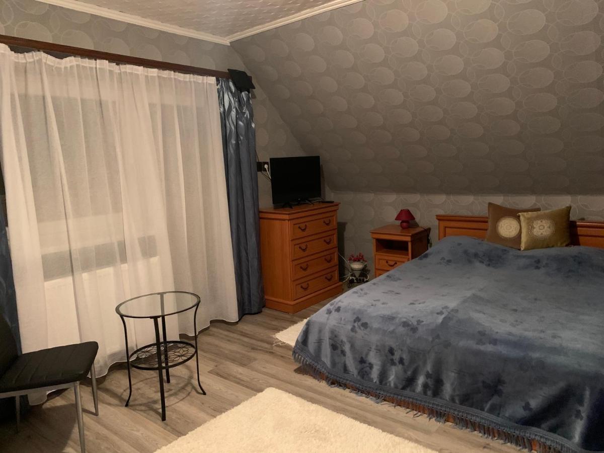 Bakonyi Mamutfenyo Vendeghaz Apartment Tes Luaran gambar