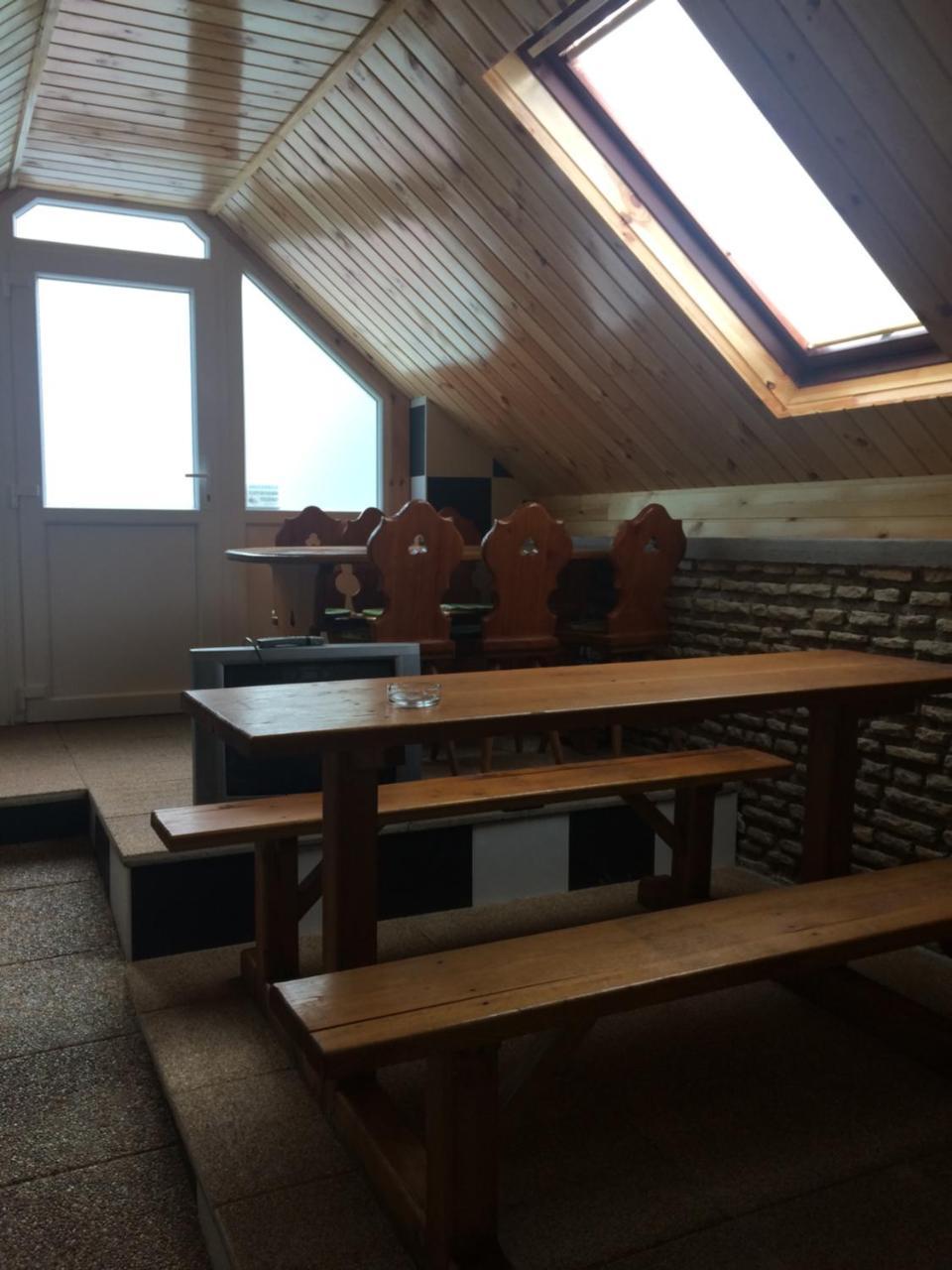 Bakonyi Mamutfenyo Vendeghaz Apartment Tes Luaran gambar